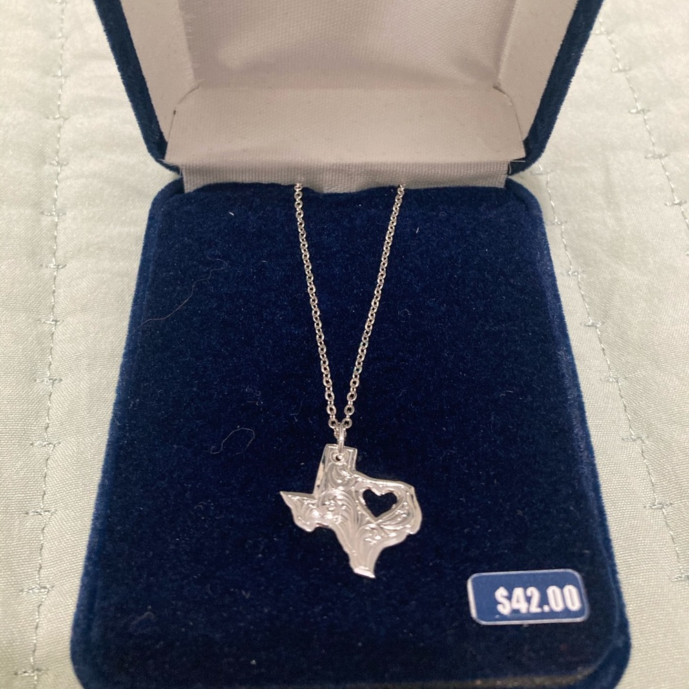 Texas necklace